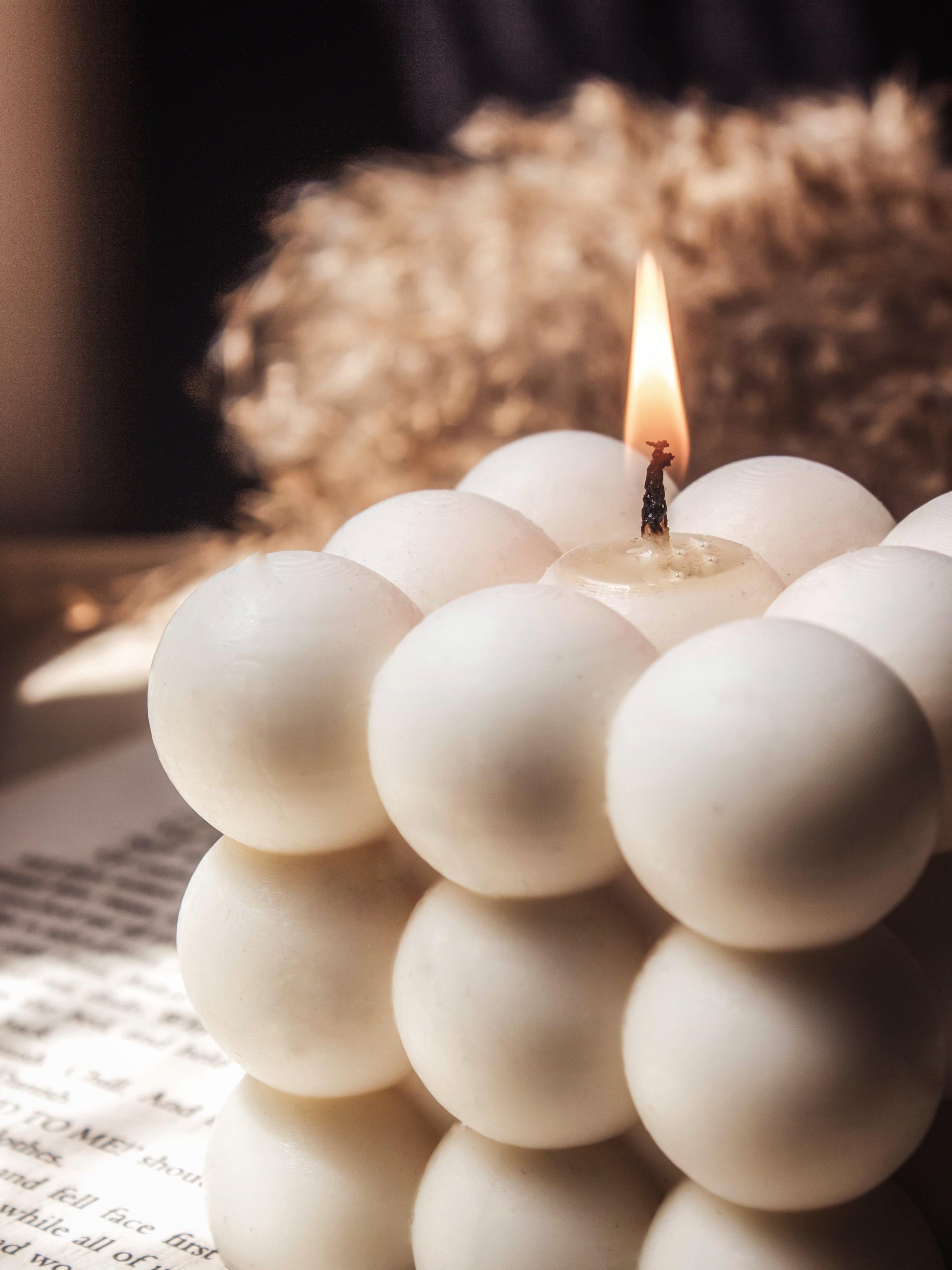 White Bubble candle - The Umbrella store