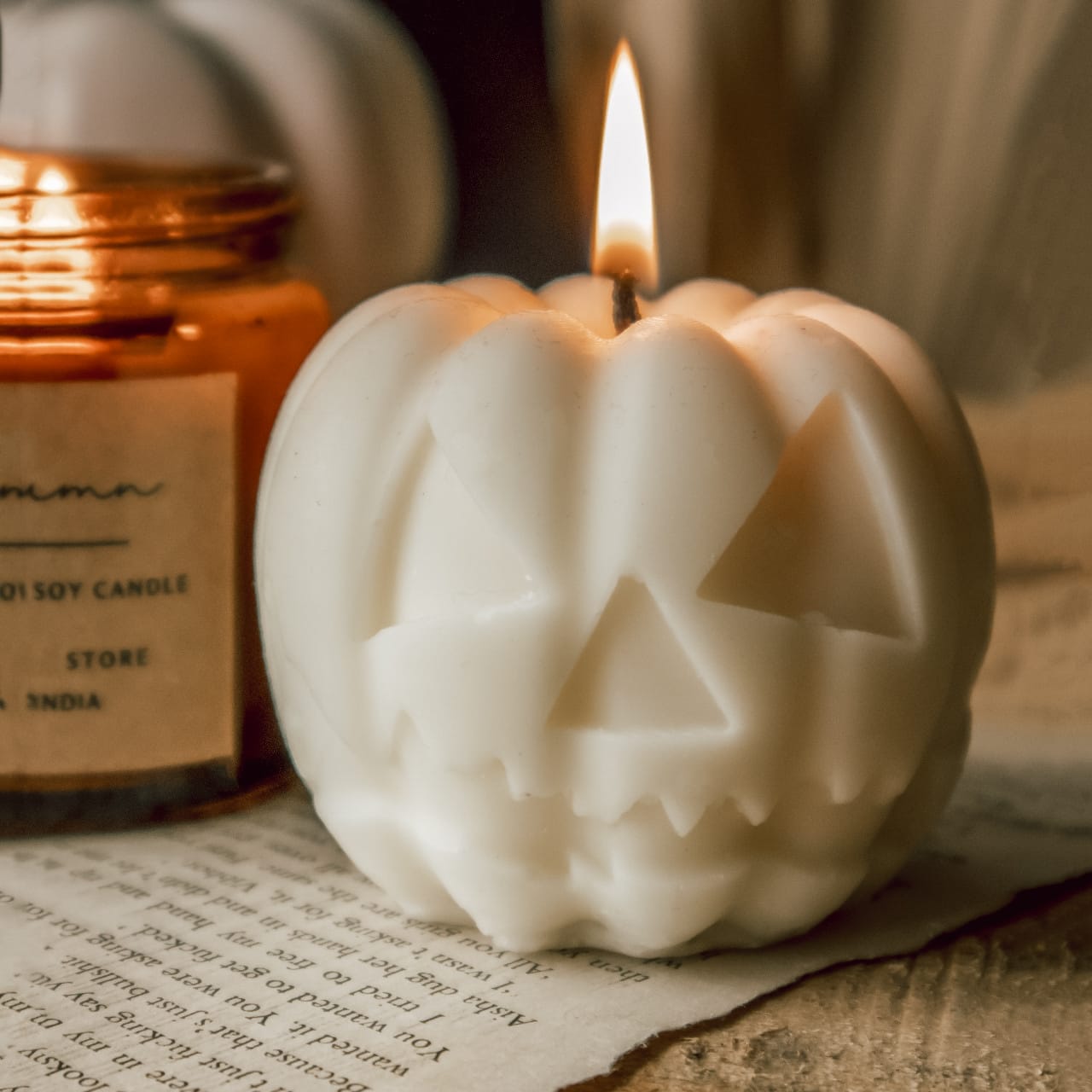 Pumpkin Candle - 1 pc