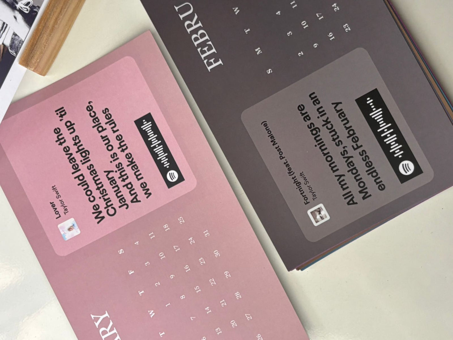 2025 Echoes of the Eras Desk calendar- Taylor swift Desk Calendar (Limited edition)