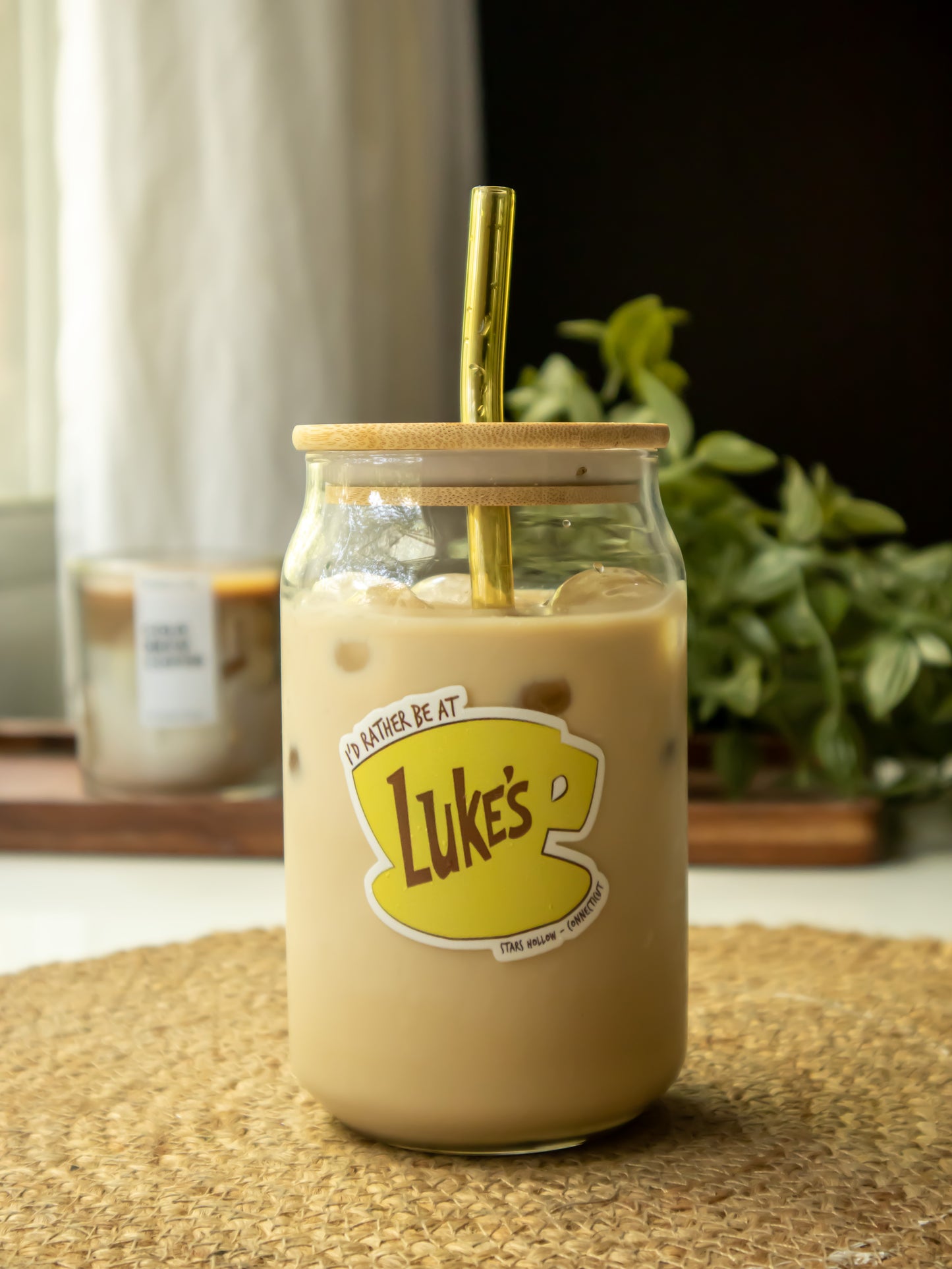 Luke's Glass tumbler with wooden lid and glass straw |Gilmore girls themed glass tumbler
