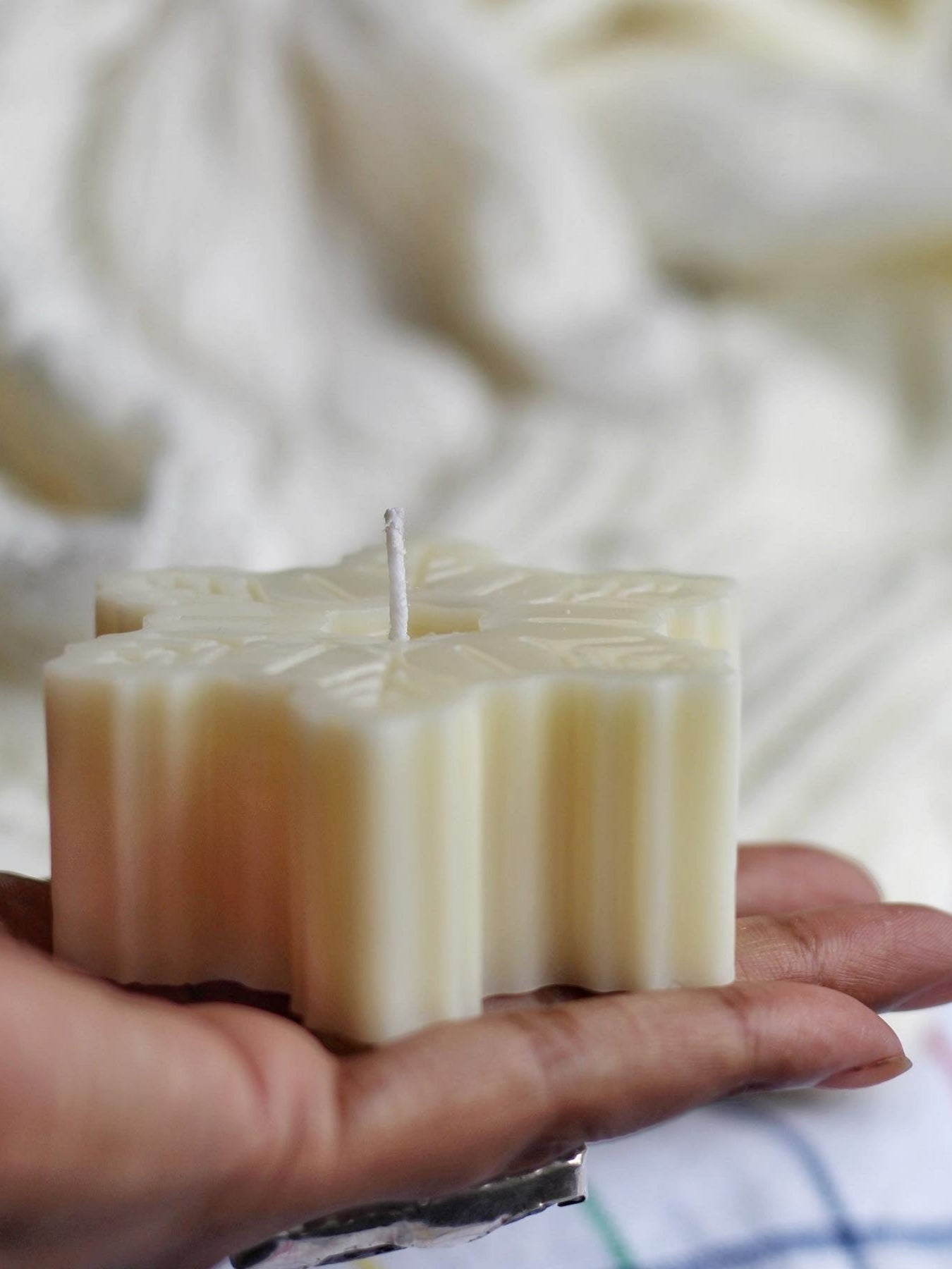 Snowflake Soy Candle | 1 pc - The Umbrella store