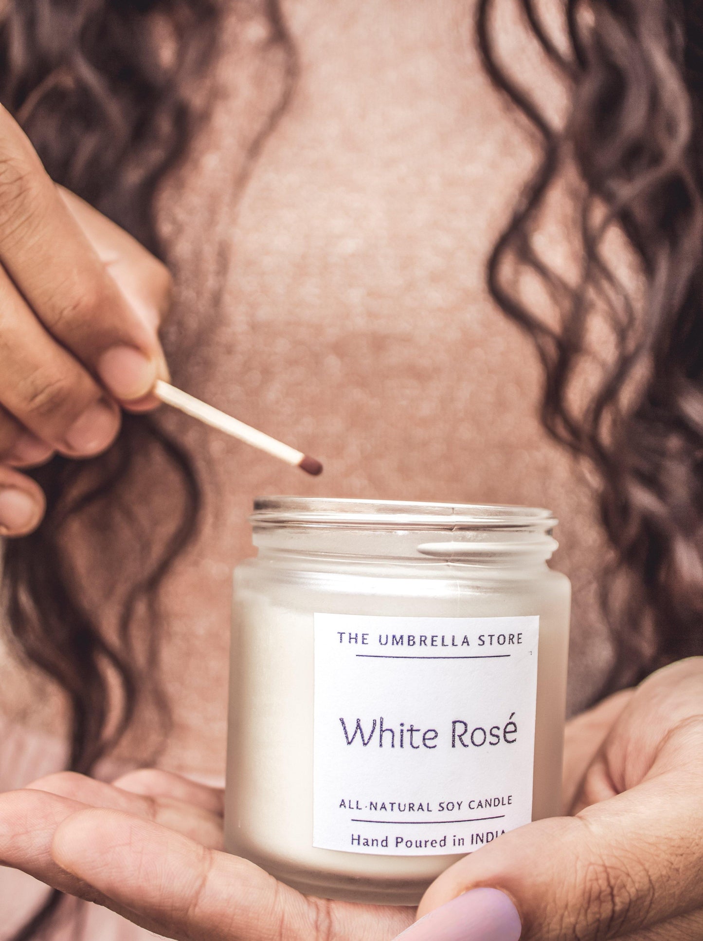 White Rose Scented Soy candle - The Umbrella store