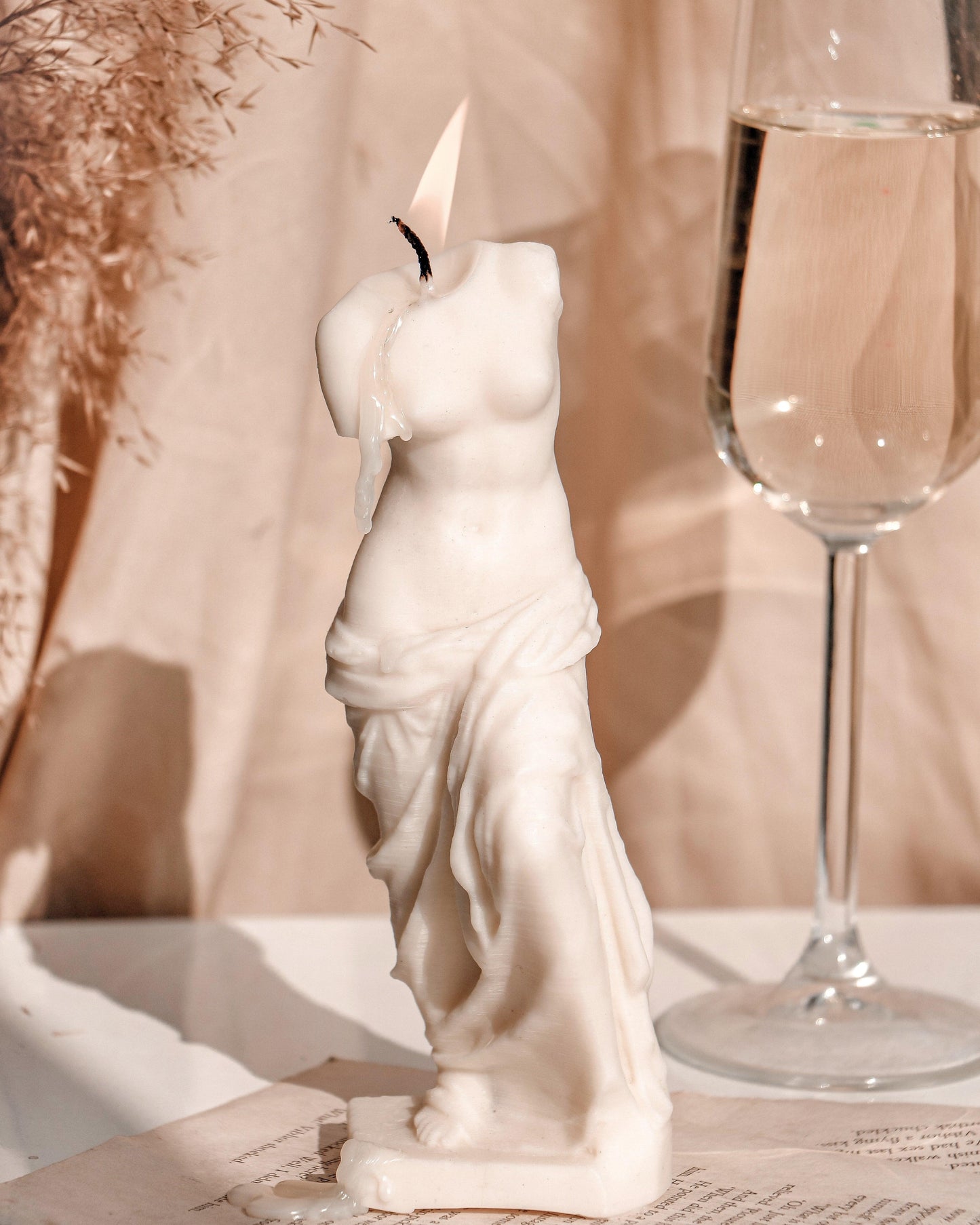 Venus De Milo Candle - The Umbrella store