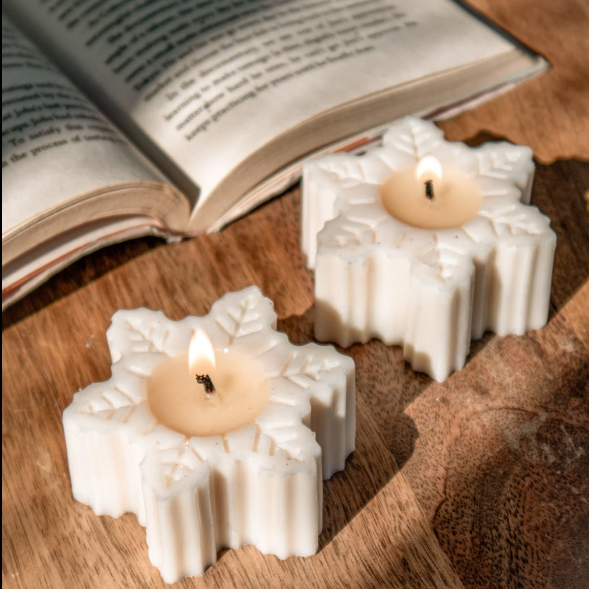 Snowflake Soy Candle | Set of 2 - The Umbrella store