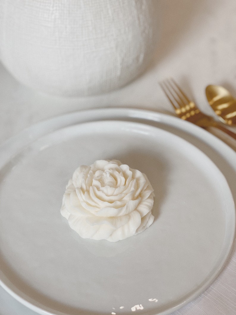 Peony candle | Flower shaped candle - The Umbrella store