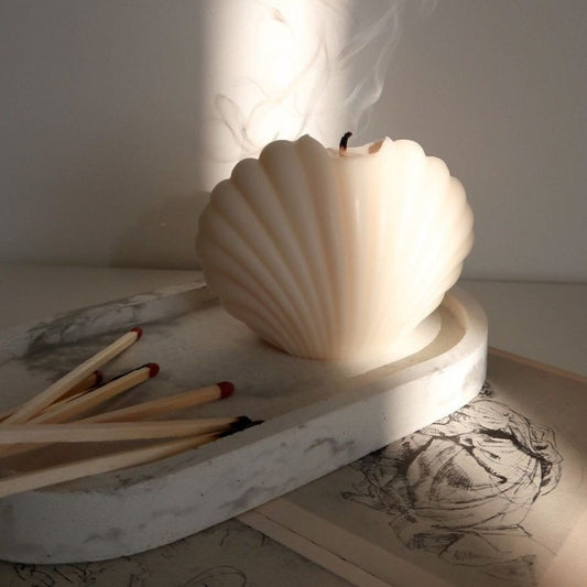 Sea shell candle - The Umbrella store